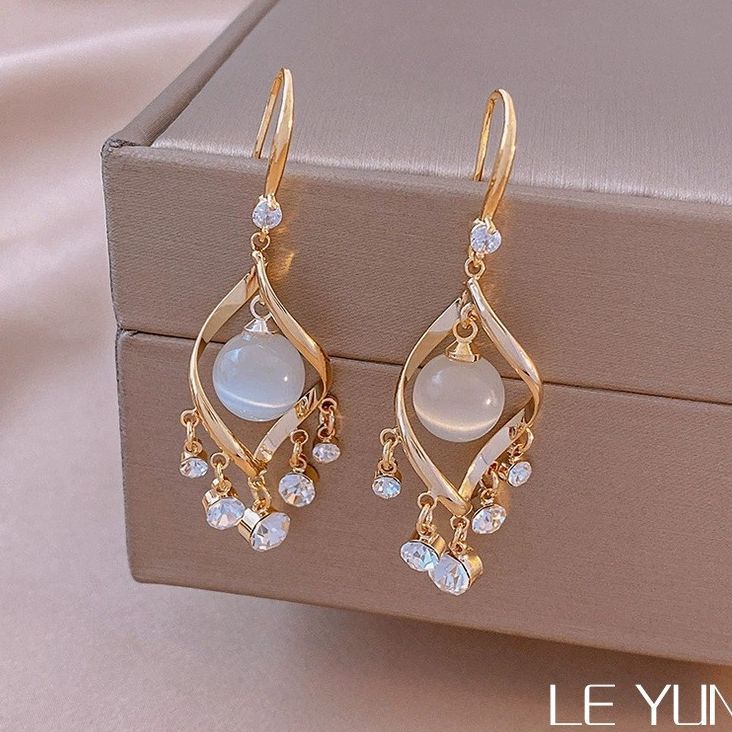 Women's Retro Opal Temperament Spiral Shiny Diamond Tassel Stud Earrings