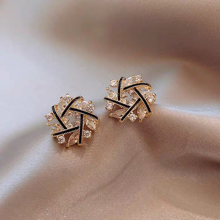 Women's Retro Affordable Luxury Gold High-grade Pearl Earrings
