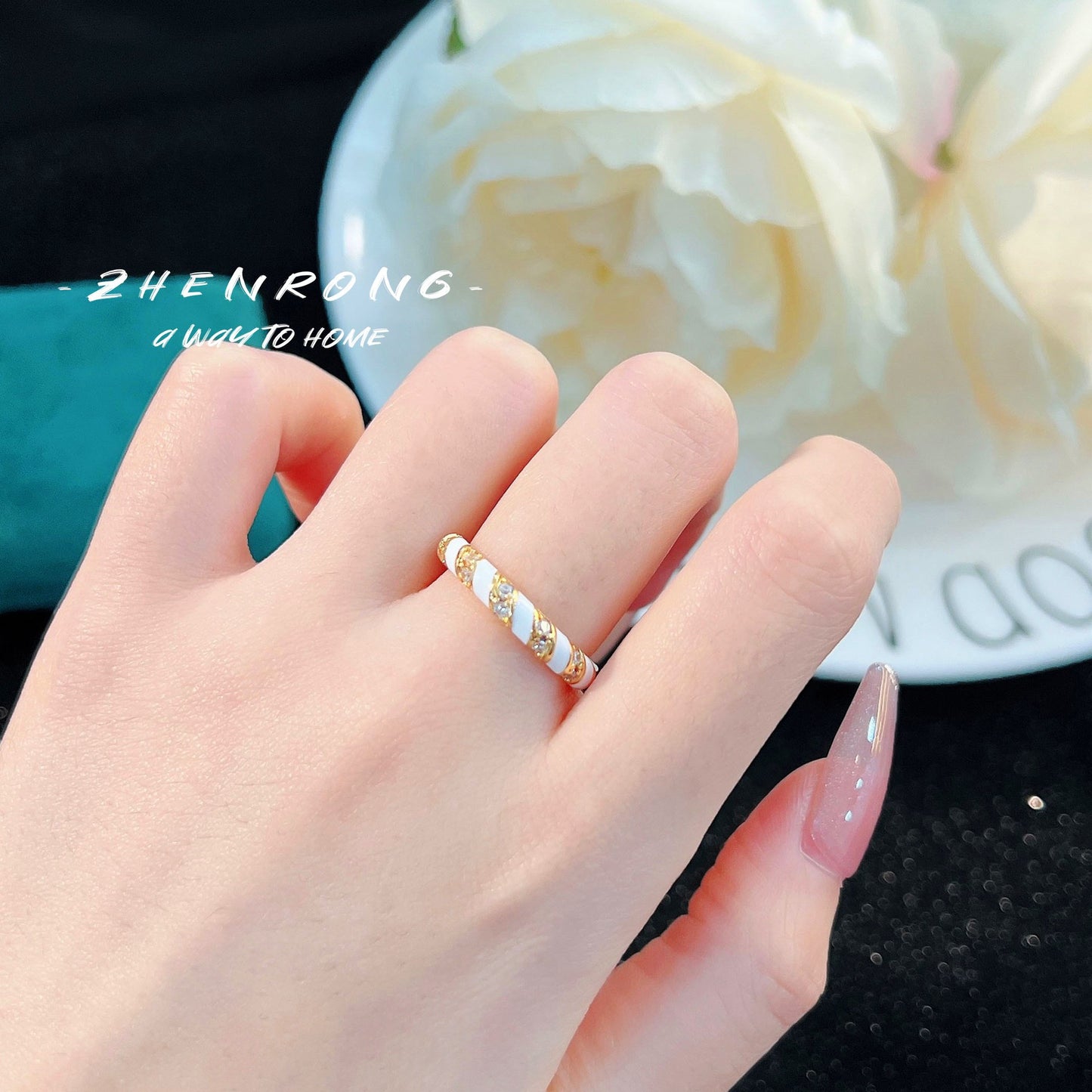 Enamel Female Cold Wind Light Luxury Minority Twin High Rings