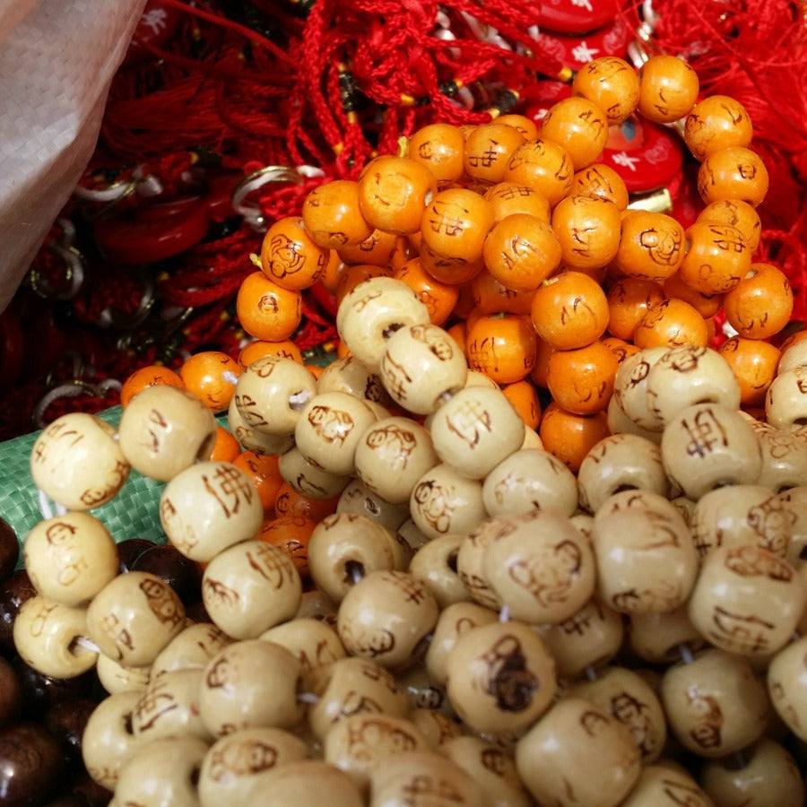 Buddha Character Wooden Beads Pattern With Fragrance Hand Bracelet