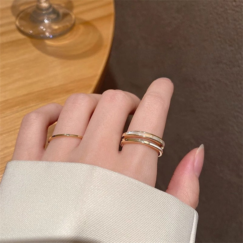 High-grade Fritillary Simple Open Female Style Bracelets