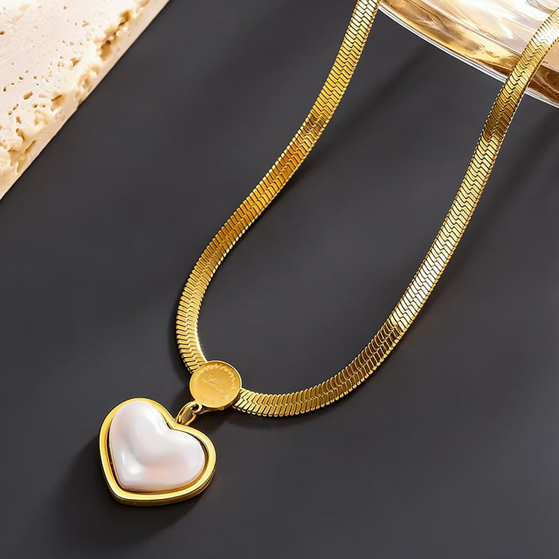 Love Heart Suite Niche Design Clavicle Chain Commute Jewelry Set