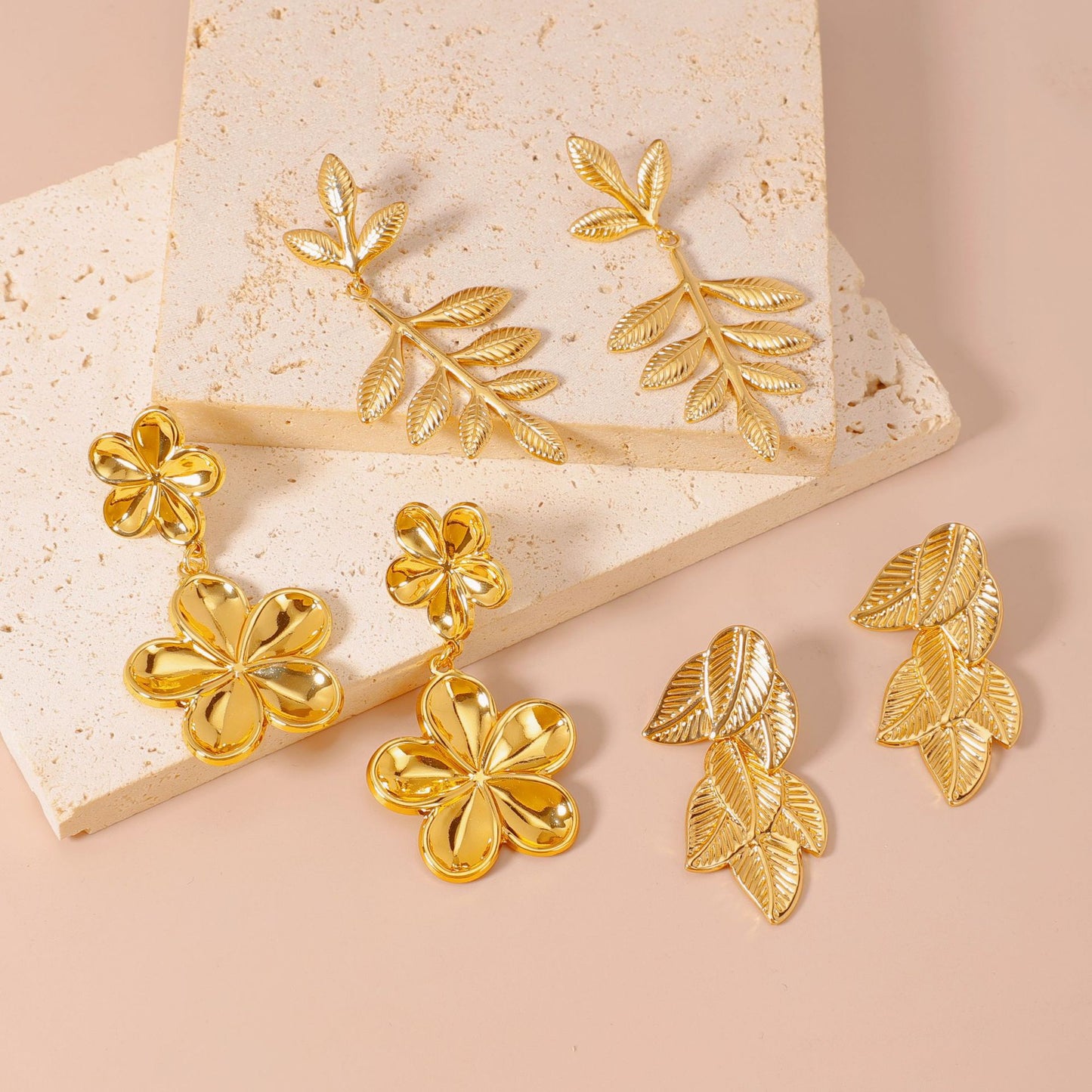 One Large Small Overlapping Stainless Steel Eardrops Gold Rings