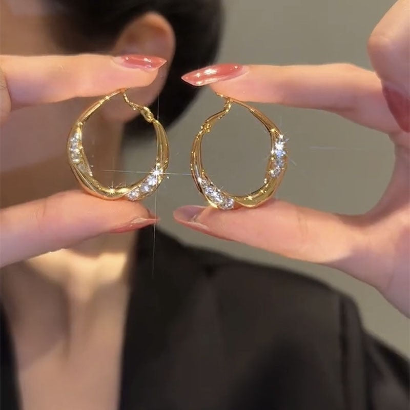 Design Sense Diamond Metal Hoop Simple Trend Earrings