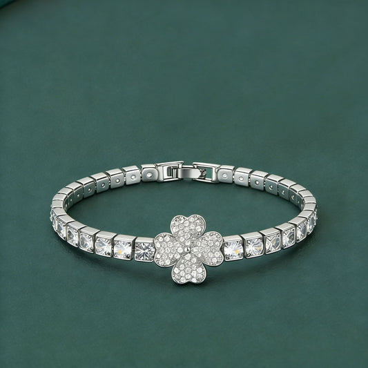 Zircon Clover Female Sweet High Sense Bracelet