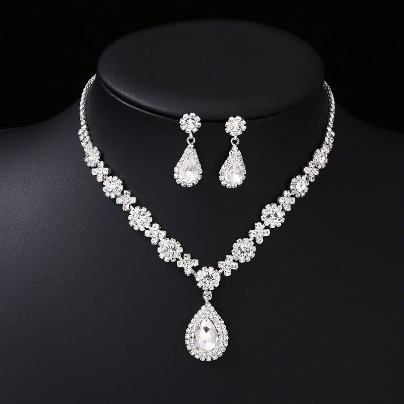 Drop-shaped Ink Blue Suite Claw Chain Jewelry Set