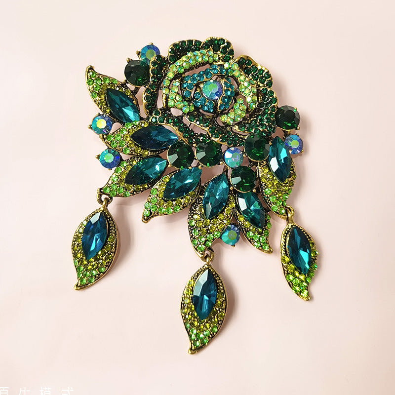 Retro Atmospheric Baroque Style Large Fashion Brooches