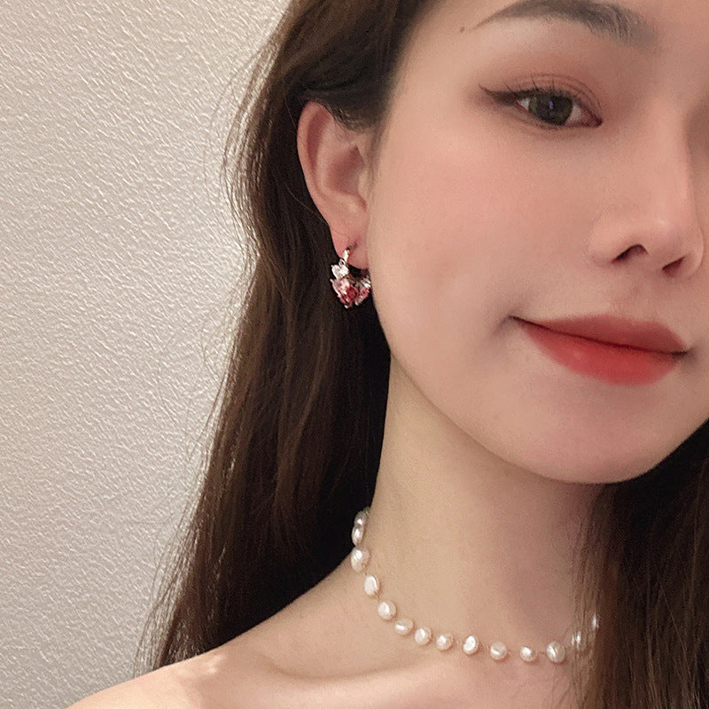 Women's Loving Heart Zircon Ear Cold Style Niche Design Clip Hard Rings