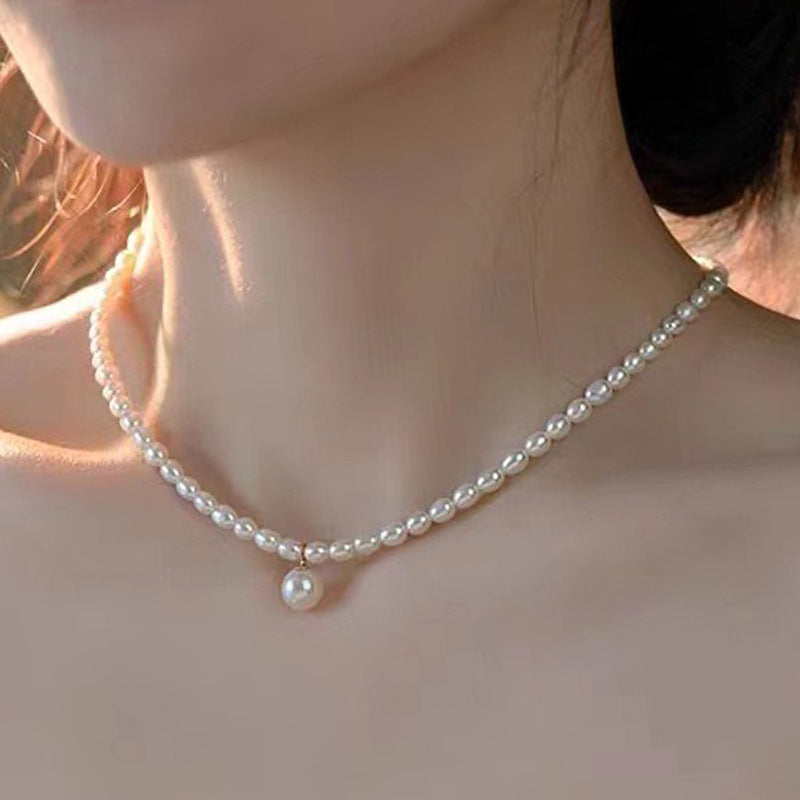 Women's Stitching Heart Clavicle Chain Light Luxury Necklaces