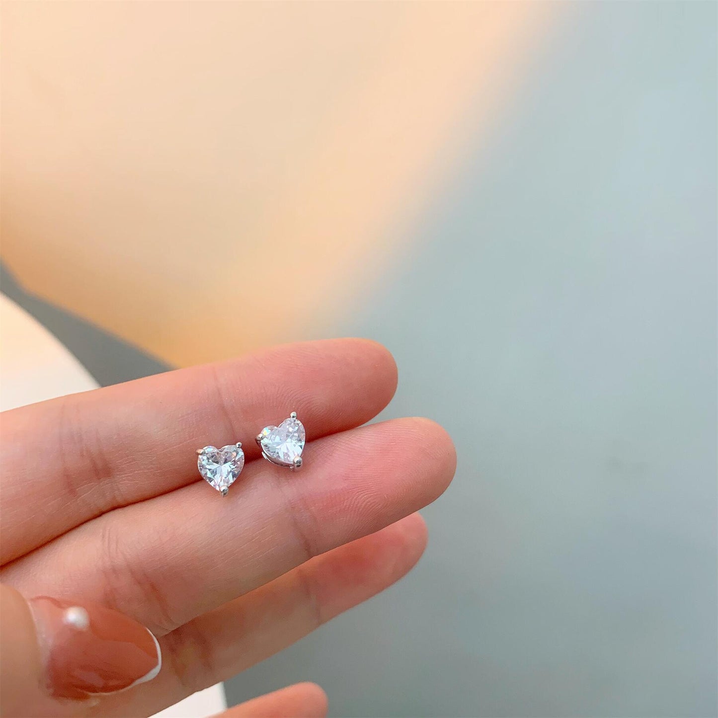 Women's Needle French Style Temperament Colored Loving Heart Zircon Earrings