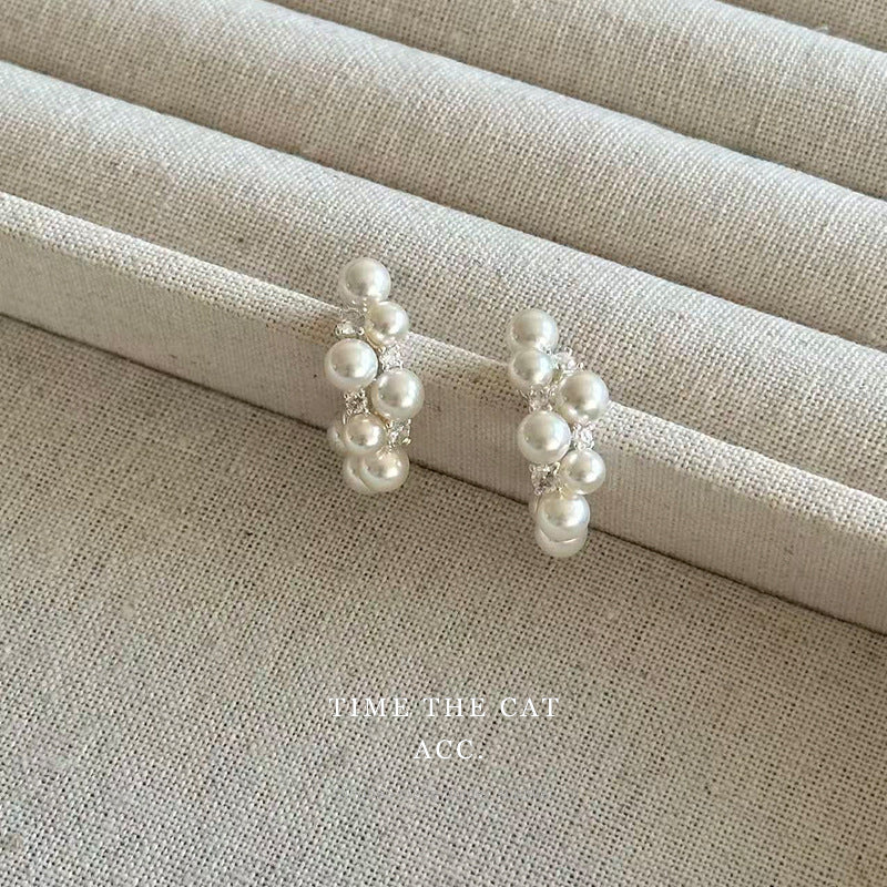Needle Pearl Grape Zircon Design Female Simple Commute Rings