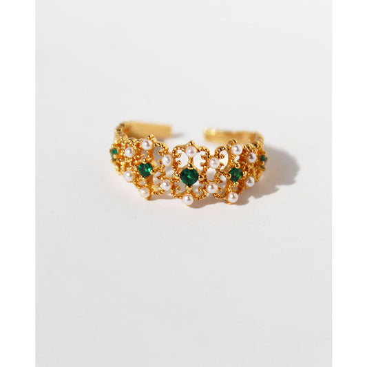 Women's Real Gold Vintage Court Style Carved Lace Emerald Inlaid Pearl Rings