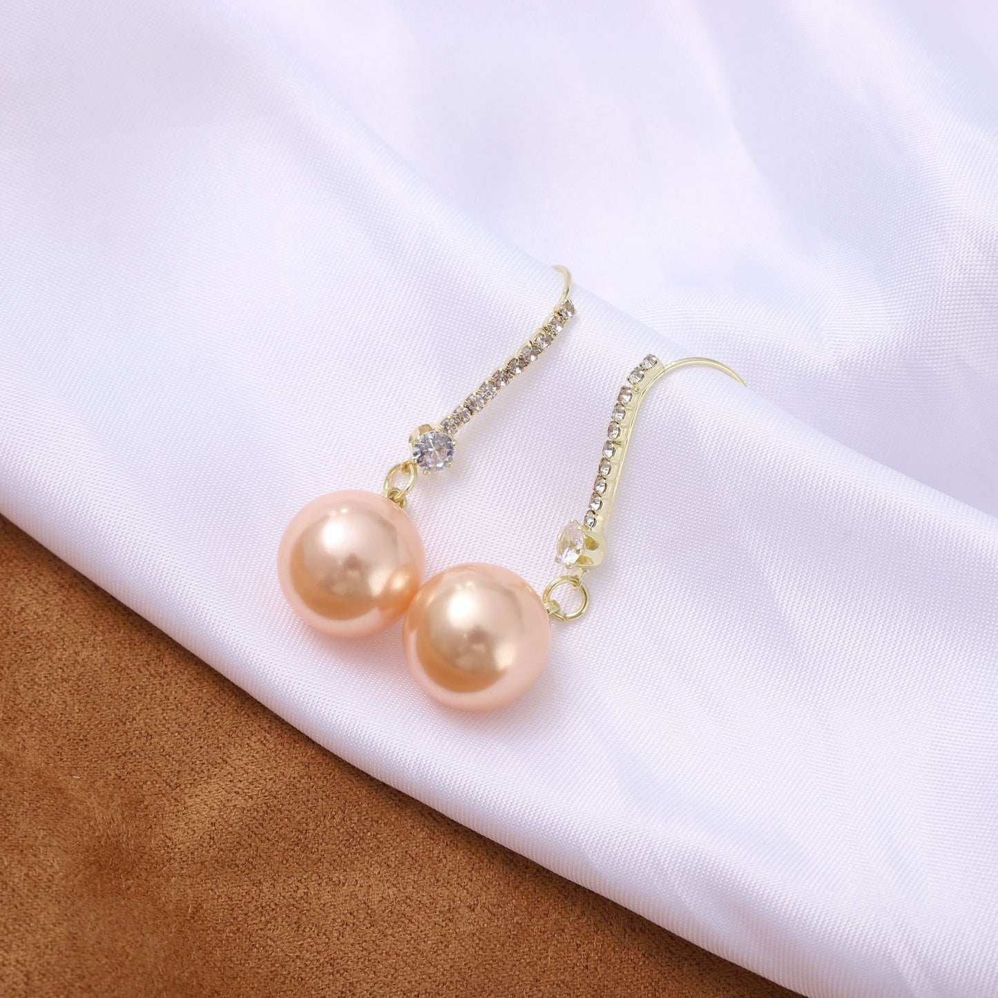 Female Temperament Personalized Style Vintage Special Interest Light Earrings