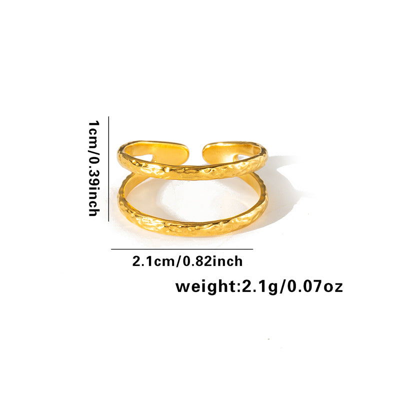 Women's Line Hollow Heart Snake-shaped Design Gold Rings