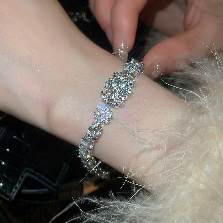Women's Austrian Bright Gem Flower Light Luxury High-grade Court Style Fashion Bracelets