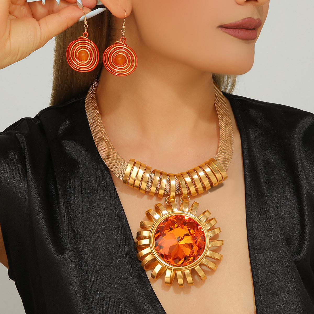 Women's Fashion Luxury Crystal Glass Big Gem Sunflower Suit Jewelry Set