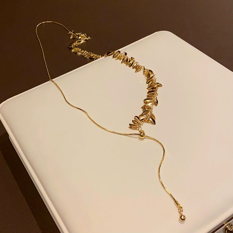 Women's Wheat Sequined Tassel Simple Cold Style Fashion Short High Necklaces