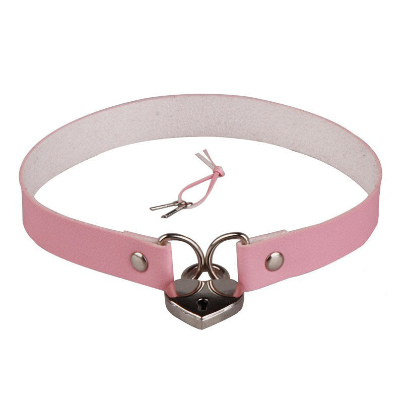 Simple Punk Sexy Bound Peach Heart Lock Necklaces