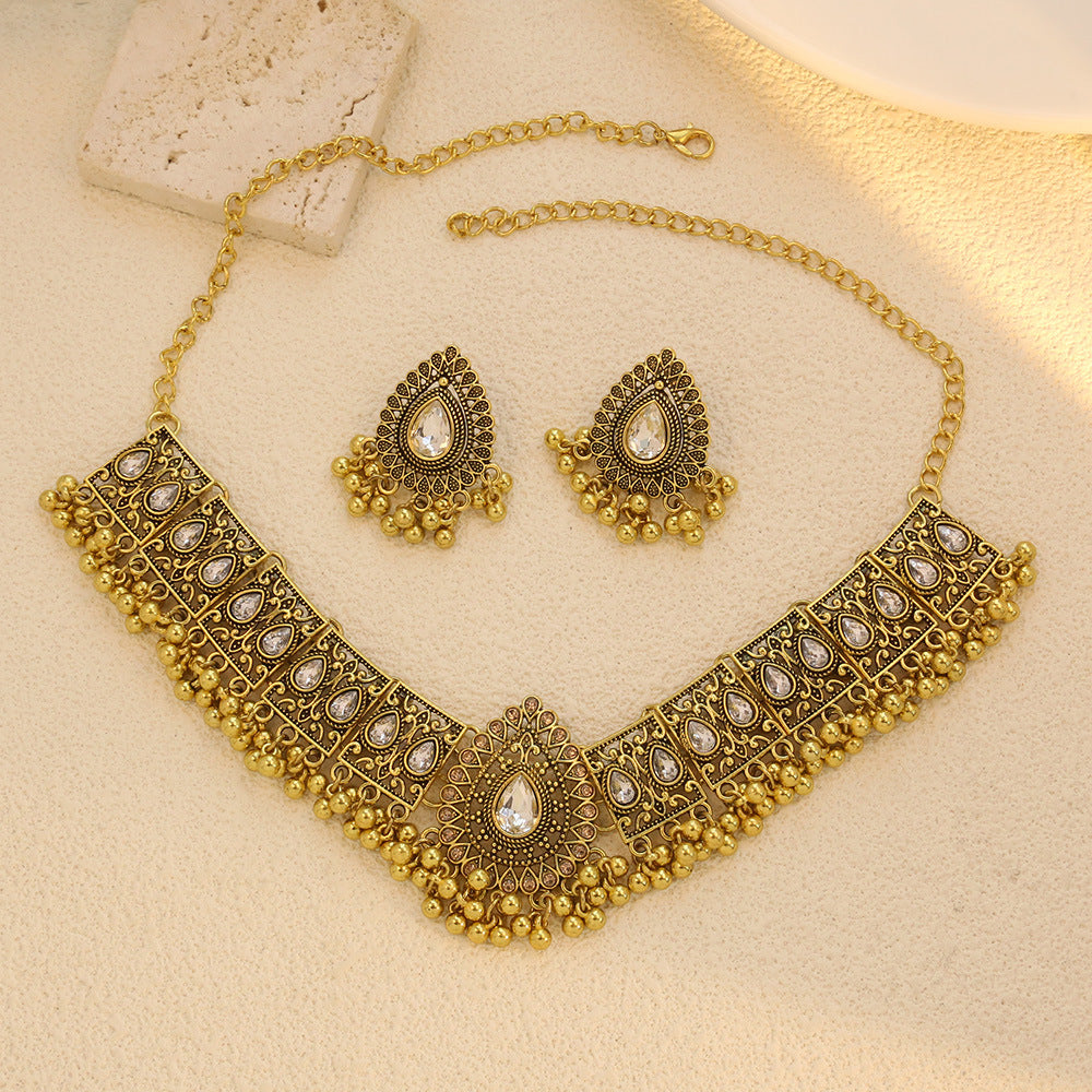 Women's Suite Retro Court French Pearl Water Jewelry Set