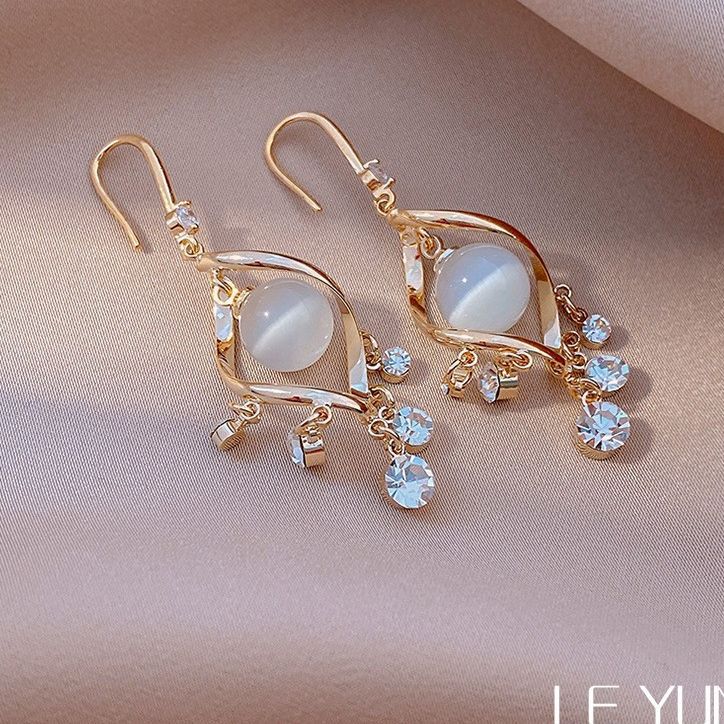 Women's Retro Opal Temperament Spiral Shiny Diamond Tassel Stud Earrings
