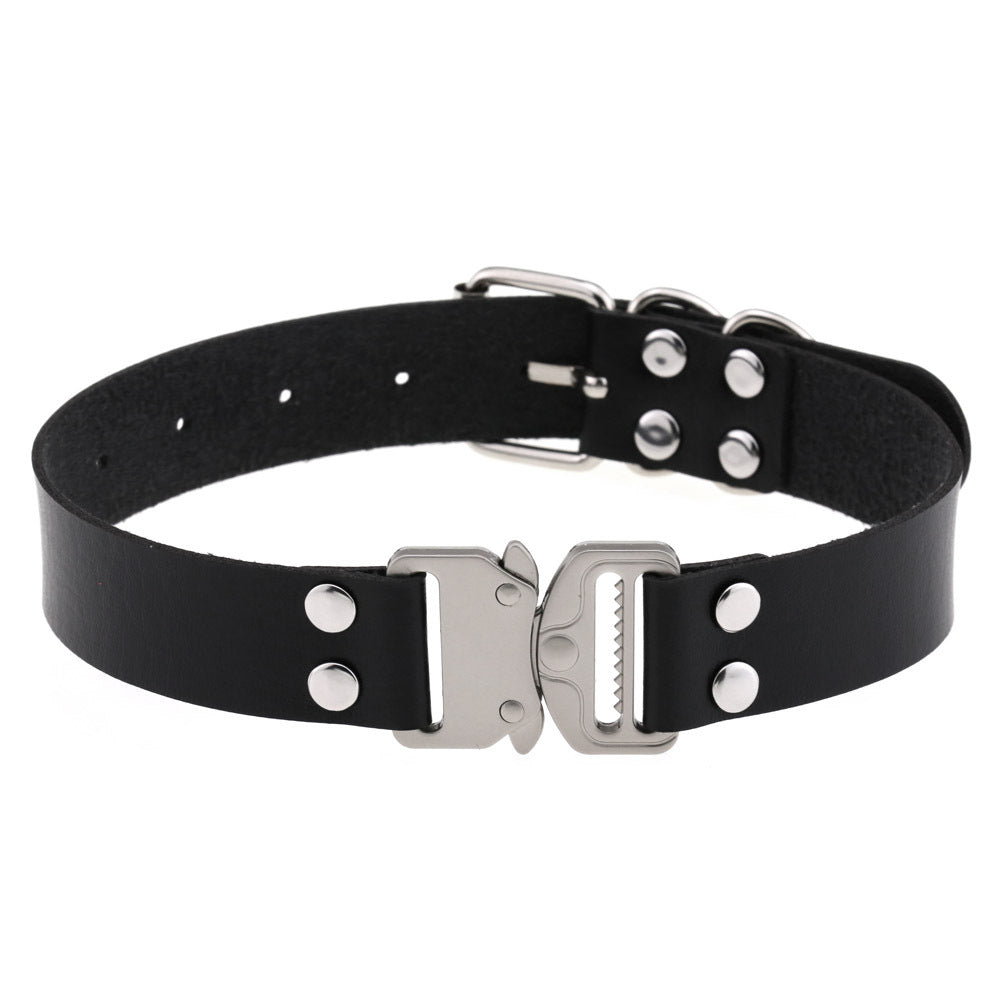 Simple Release Buckle Clavicle Creative Classic Pin Leather Collar