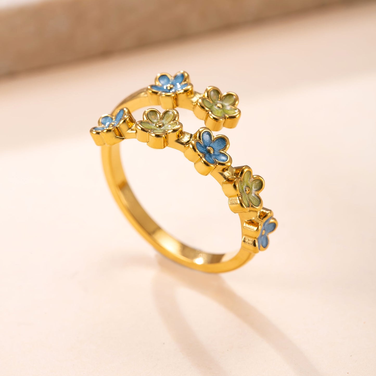 Women's Stainless Steel Casting Dripping Oil Flower Open Light Luxury Ring