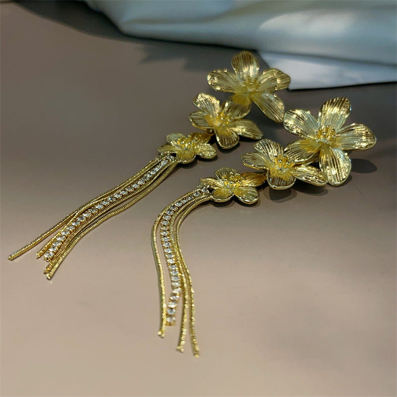 Design Metal Flowers Long Fringe Sweet Cool Earrings