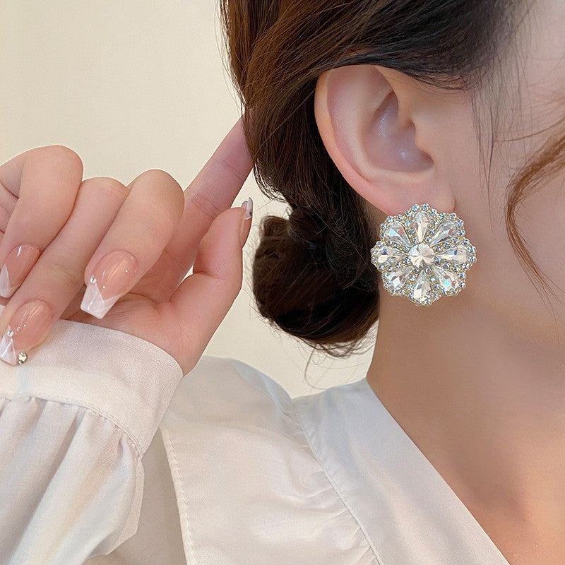 Summer Stylish Flower Sier Pin Sweet High Sense Design Petal Earrings