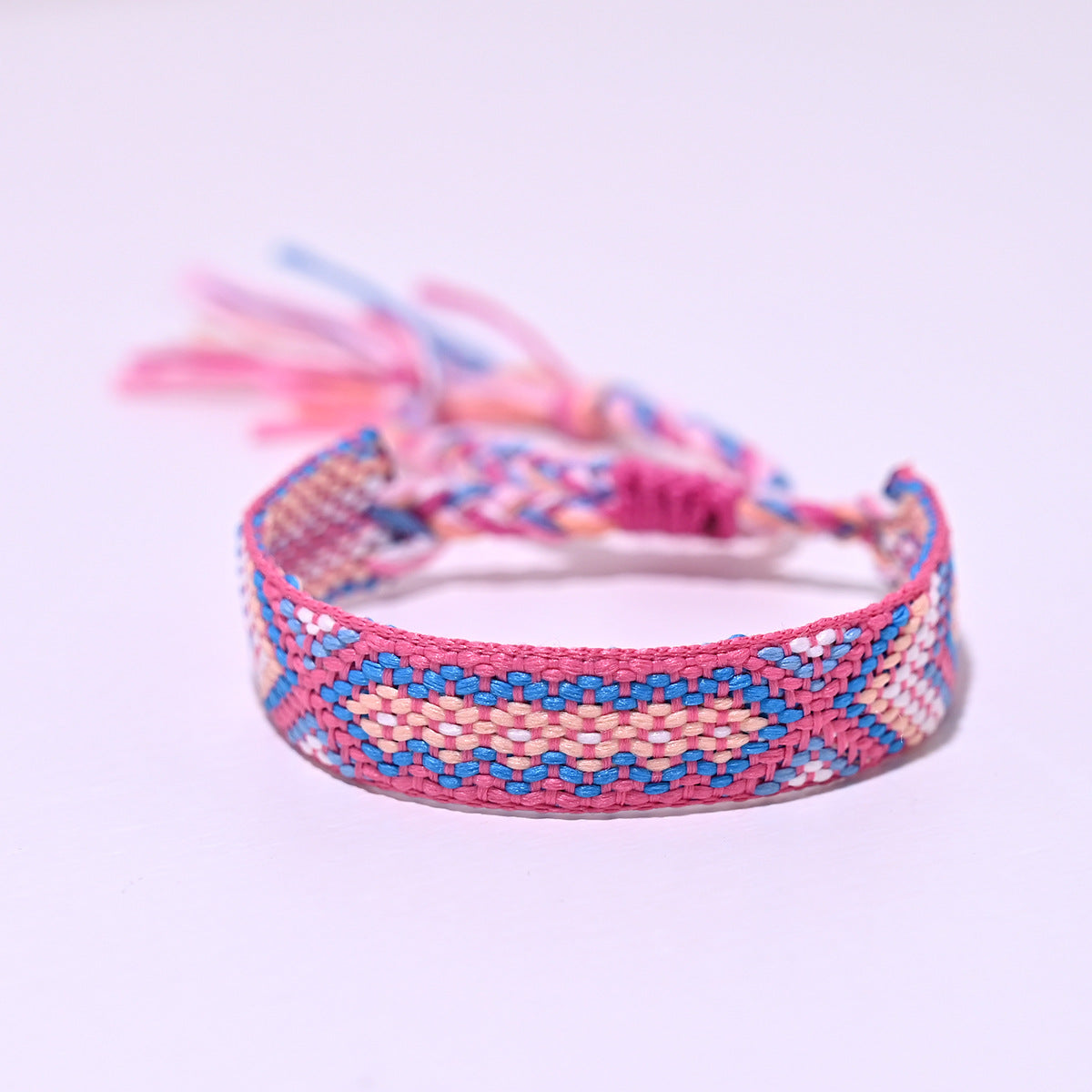 Machine Woven Bohemian Hand-knitted Rope Lucky Friendship Tassel Bracelets