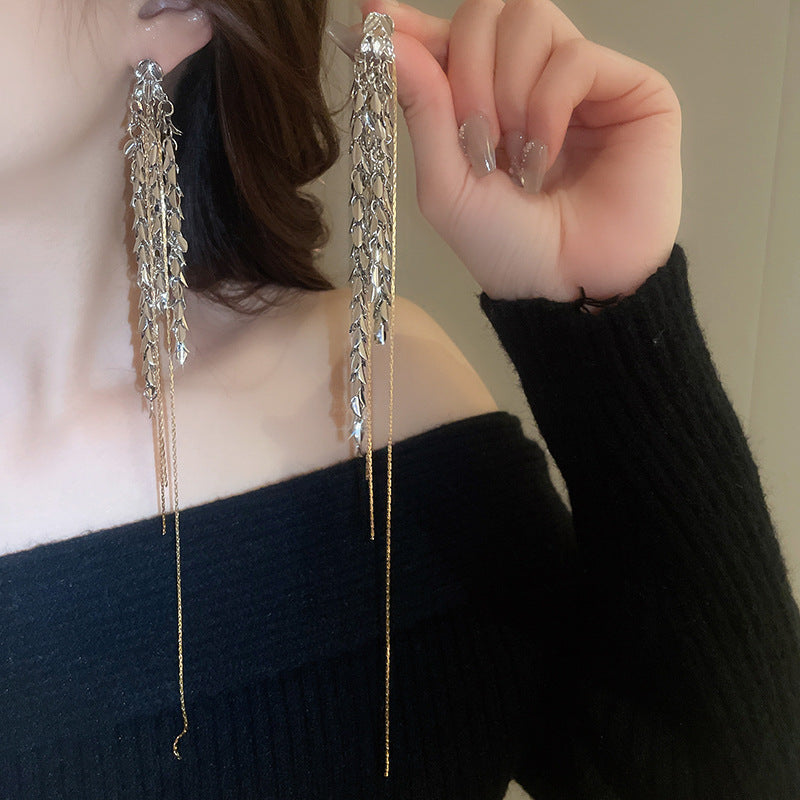 Women's Sier Needle Zircon Water Drops Tassel Fashionable Light Luxury High-grade Rings