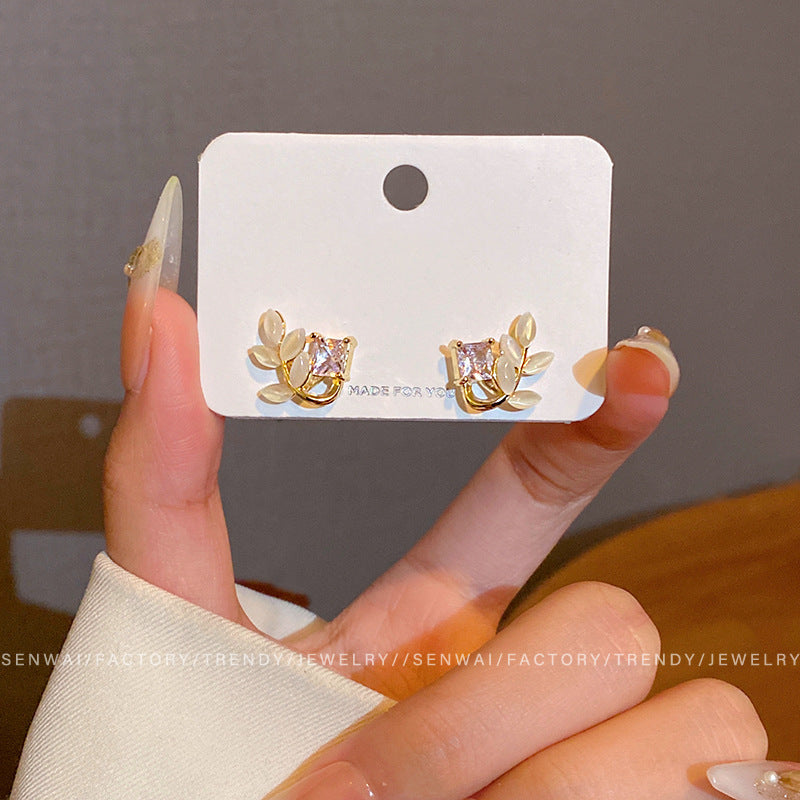 Women's Stone Ear Graceful Geometric Love High-grade Earrings