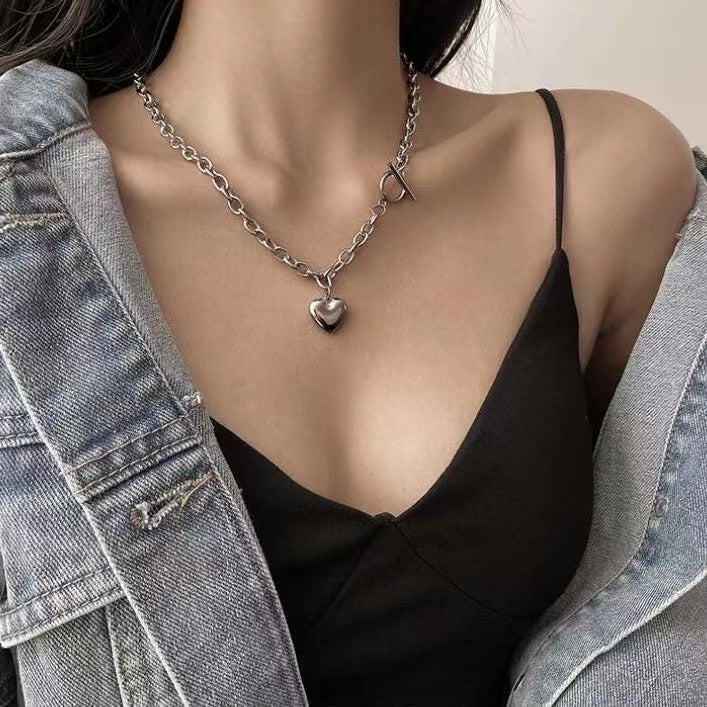 Women's Niche Design Love Clavicle Chain Buckle Hip Necklace