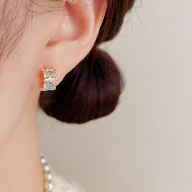 Women's French Entry Lux Pearl Zircon Arc Earrings