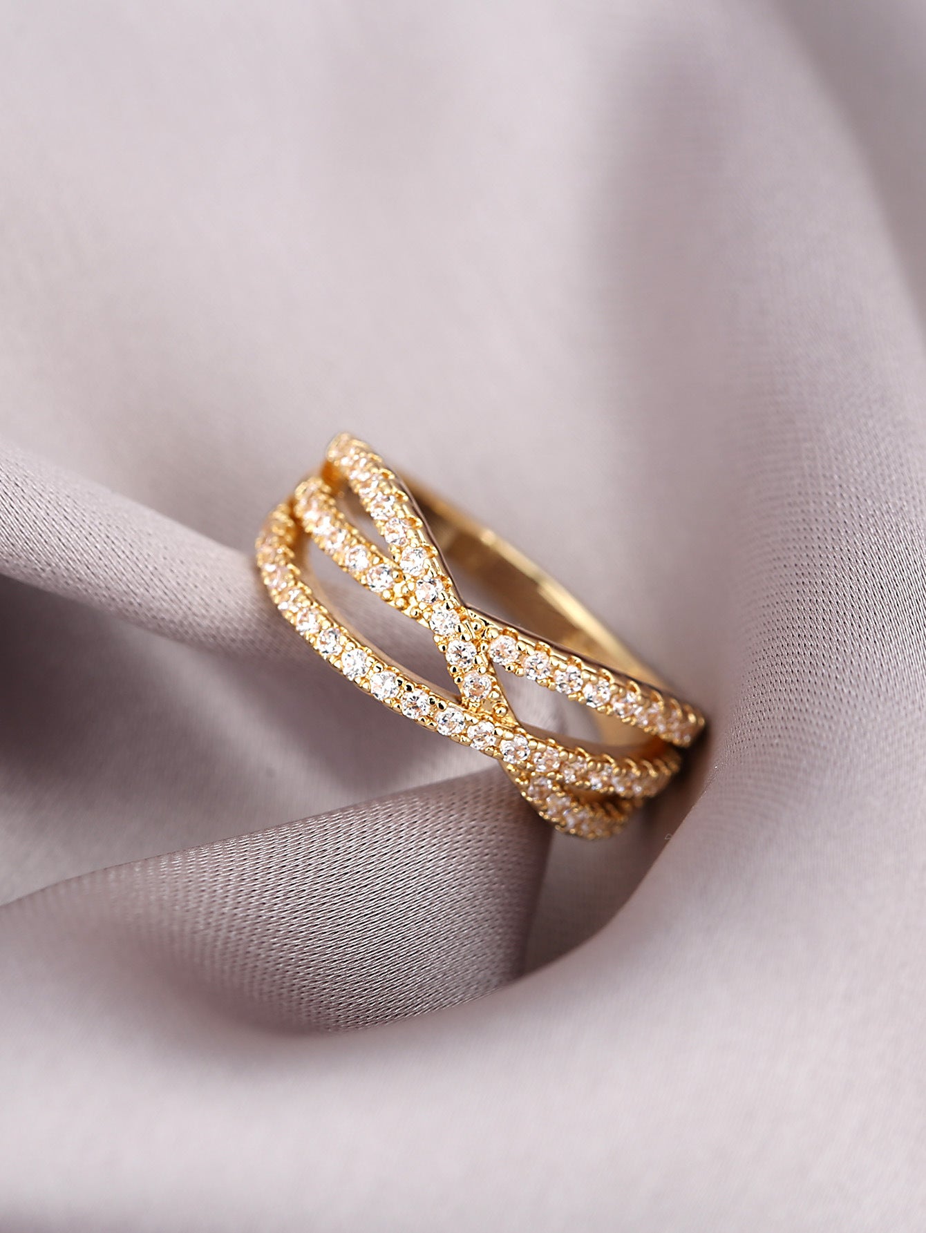 Crisscross Spiral Advanced Sense Temperament Design Ring