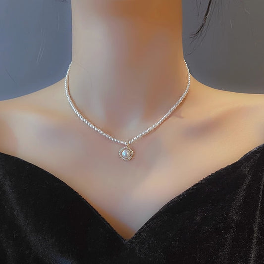 Women's Zircon Clavicle Chain Light Luxury Minority Necklace