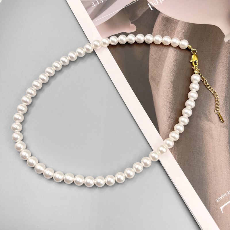 Women's Pearl Retro Affordable Luxury Fashion Trendy Clavicle Necklaces