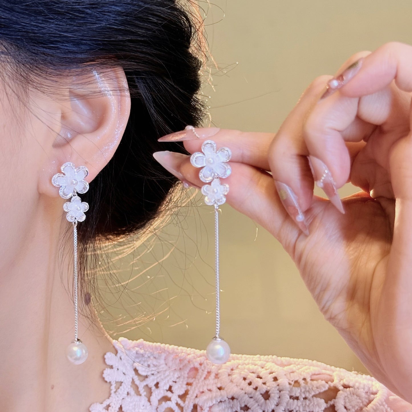 Fashion Long Double Flower Pearl Tassel Super Fairy Face Small Stud Earrings