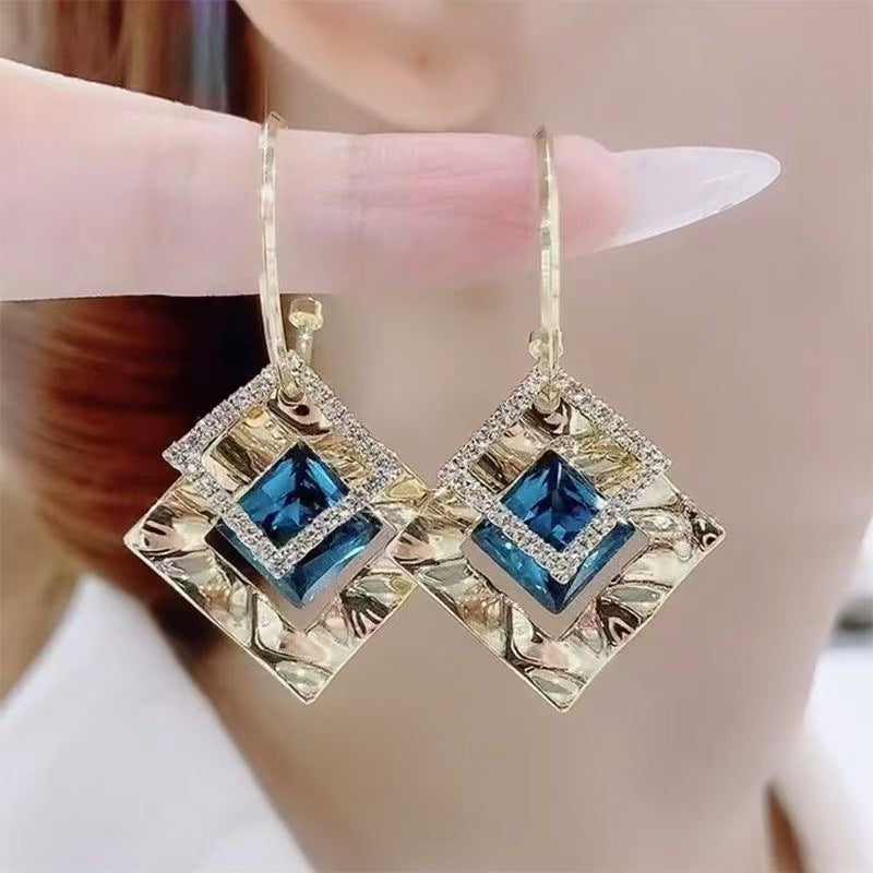 Women's High-grade Geometric Diamond Flashing Trendy Graceful Earrings