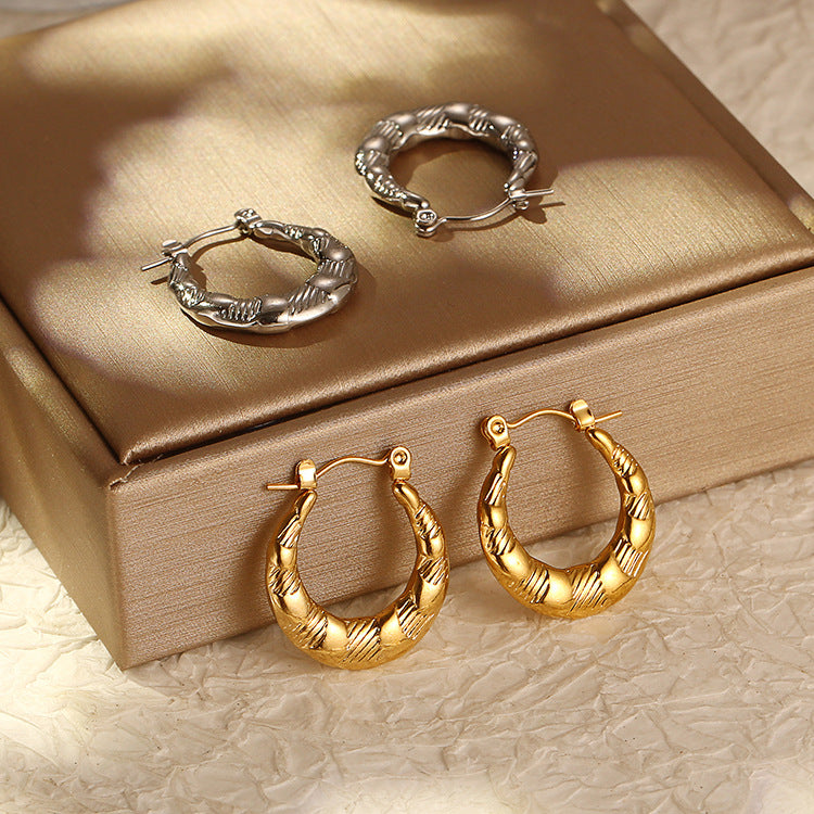Women's Round Stainless Steel Simple High-grade Light Luxury Earrings