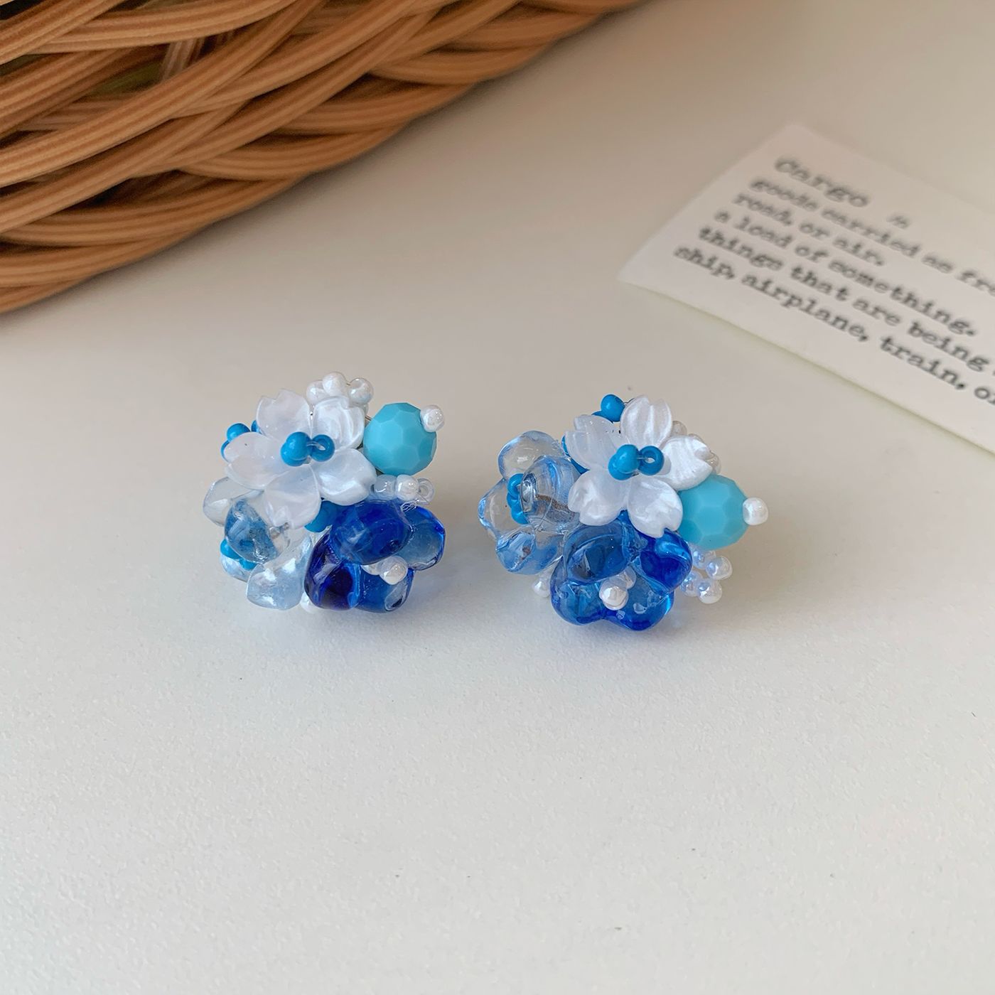 Sier Nail Blue Pink Bead Fashion Commuter Niche Earrings