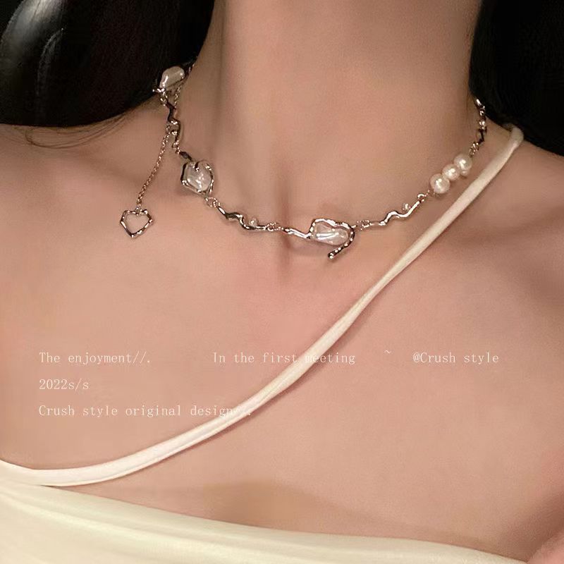 Pearl Design Sense Light Luxury Minority Asymmetric Clavicle Chain Cold Necklaces