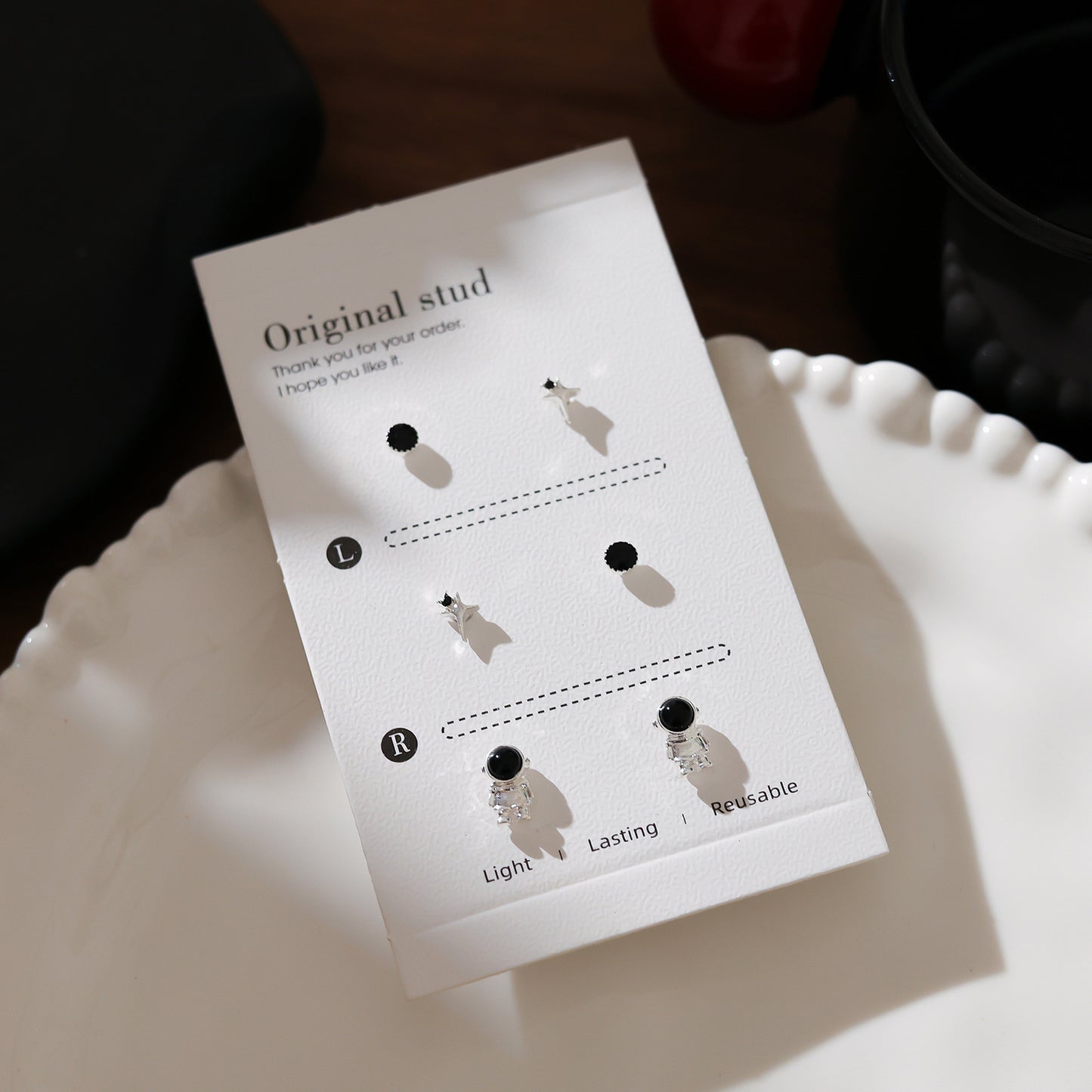 Elegant Black Series Earings Simple Personalized Stud Earrings