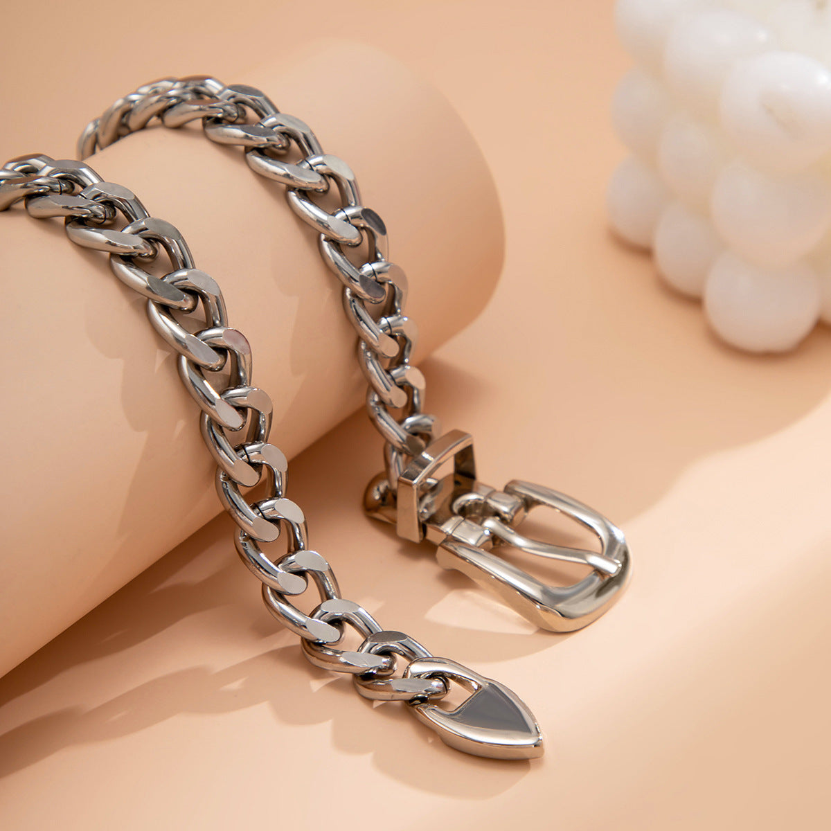 Chain Buckle Clavicle Female Hip Hop Necklaces