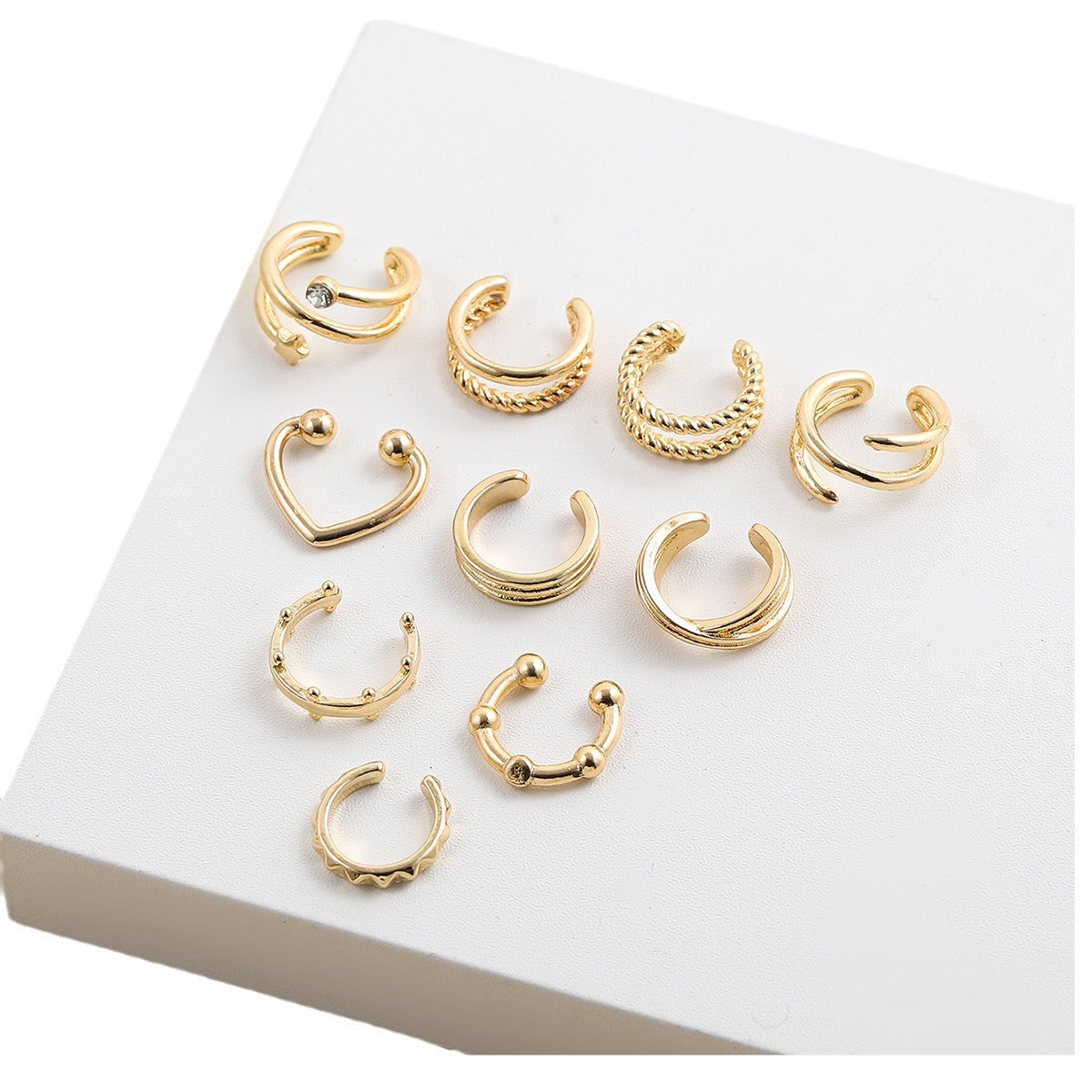 Slouchy Ear Clip Type Letter Suit Earrings