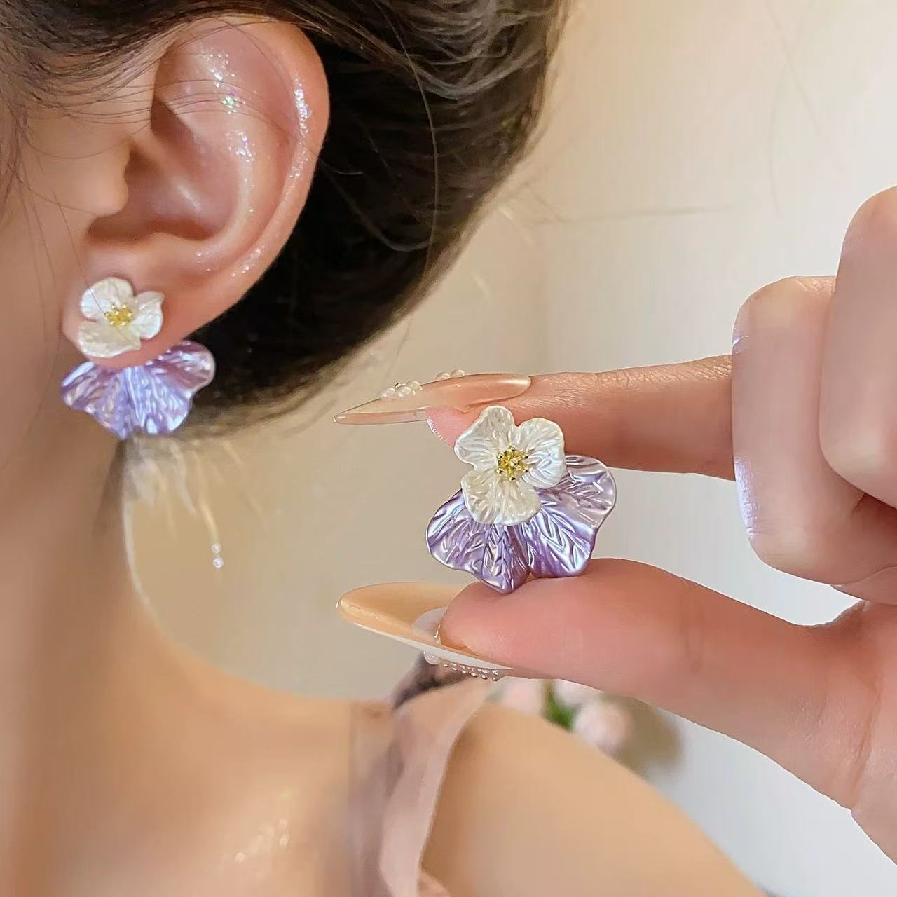 Women's Super Fairy Dopamine Color Mesh Flower Tassel For Unique Beautiful Earrings