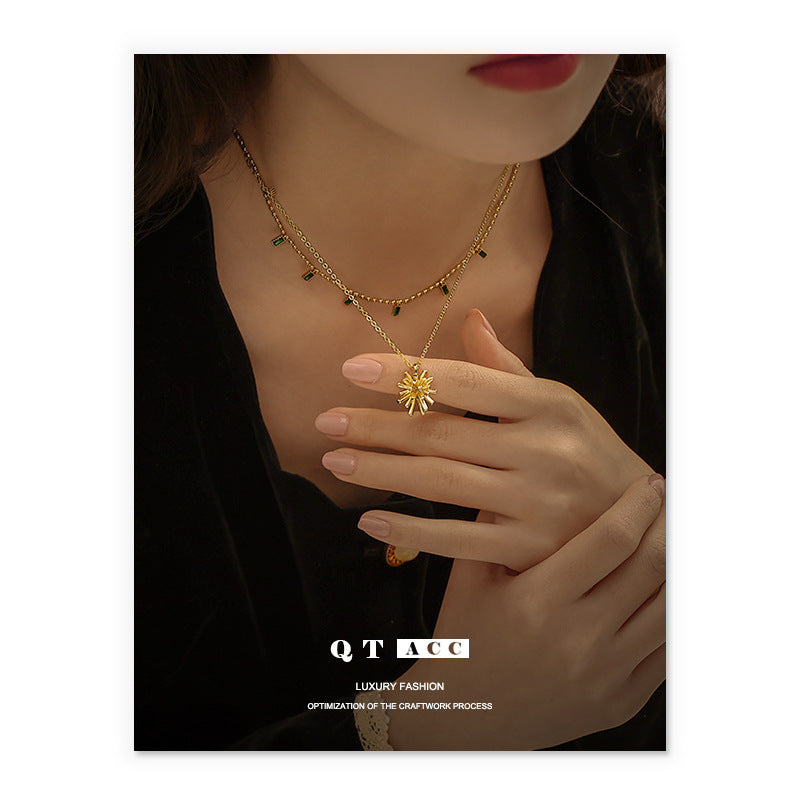 Plated Personality Fashion Style Emerald Zircon Matching Pendants