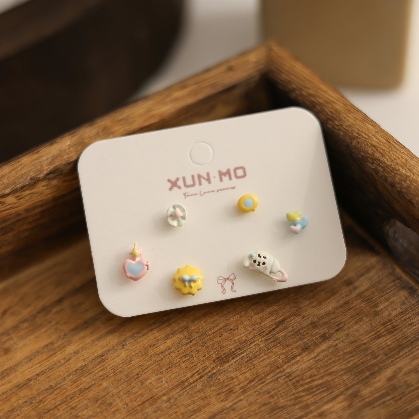 Women's Biological Porcelain Light Luxury High-grade Sleeping No Need To Take Stud Earrings