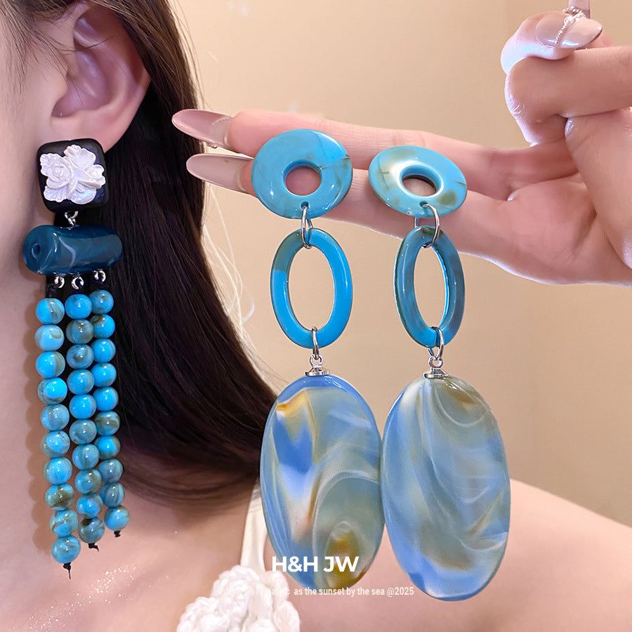 Women's Resin Acrylic Flower Tassel Ethnic Style Retro Elegant Light Luxury Earrings