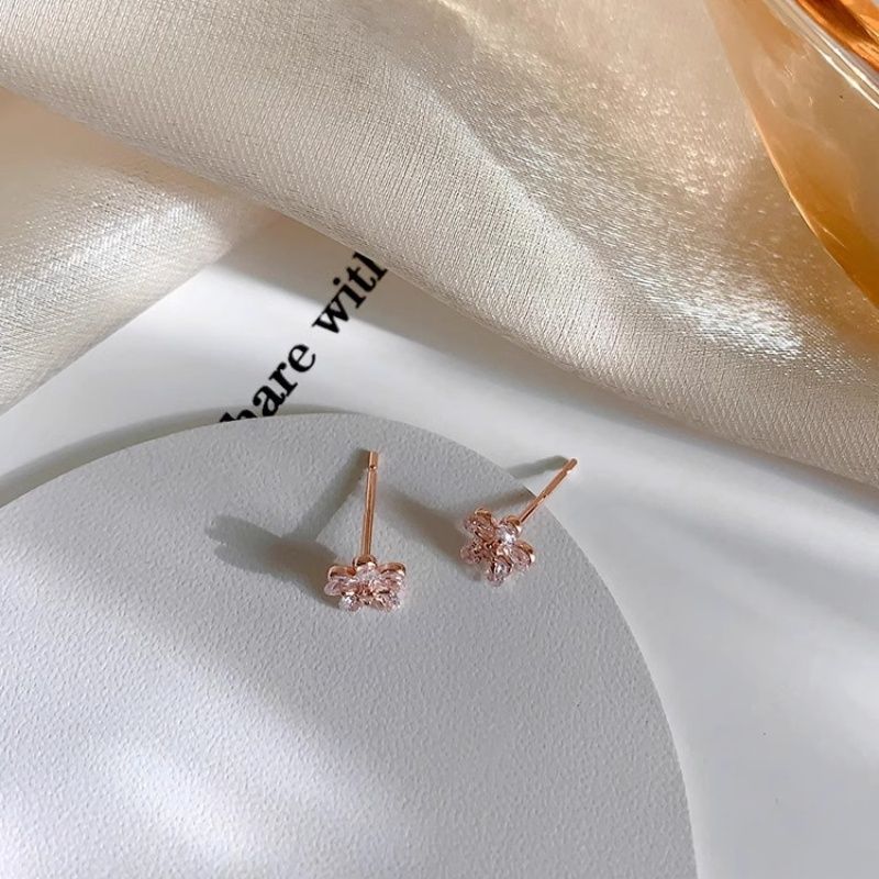 Women's Cherry Blossom Ear Light Luxury Minority Earrings