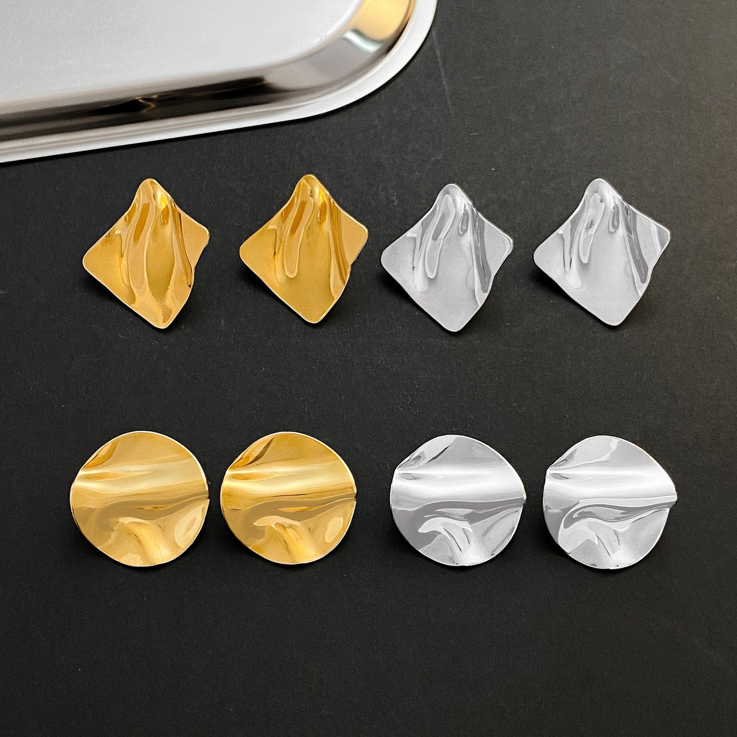 Women's Titanium Steel Pleated Geometric Retro Glossy Irregular Rings